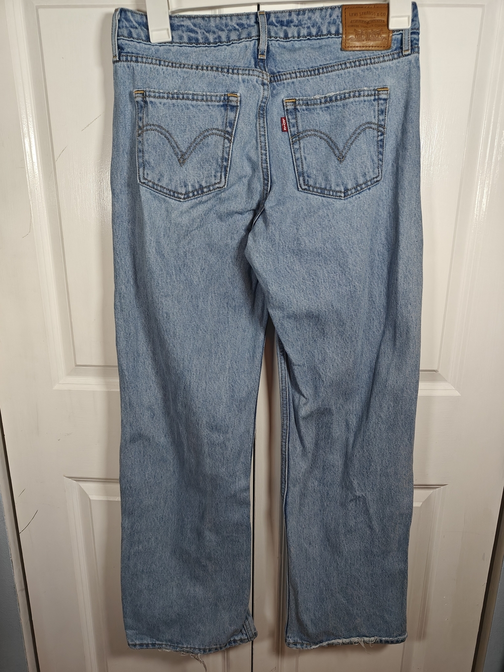 Levi's Premium Women's Light Wash Wide Leg Jeans Big E Low Loose
